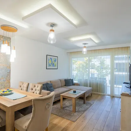 Sunshine Blue Zamárdi