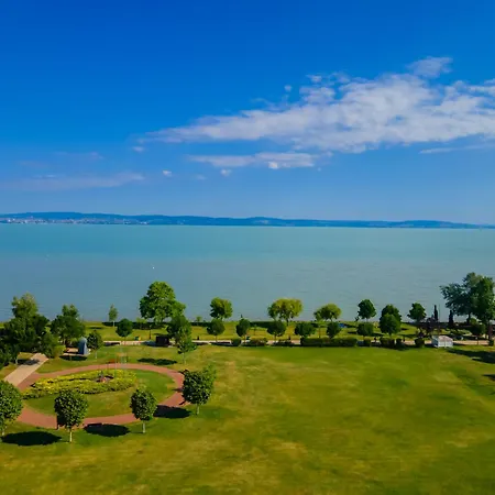 Sunshine Blue Apartment Zamardi